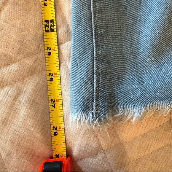 Denim Floral Appliquéd Jeans Raw Hem - Picture 11 of 12